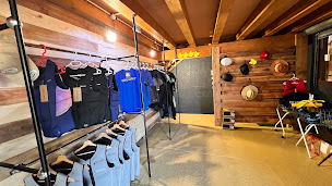 Photo n°3 de LA BOUTIQUE DU SURFER à Crots (Magasin de surf)