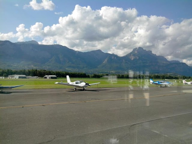 Aerodrome Grenoble Le Versoud