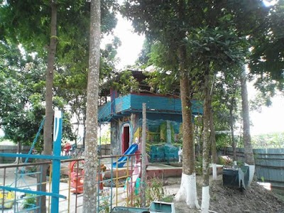 Photos of Blue Man's Park