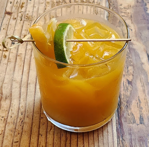 Peaches Grand by null