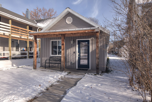 Junebug Rentals – Eau Claire - Thumbnail