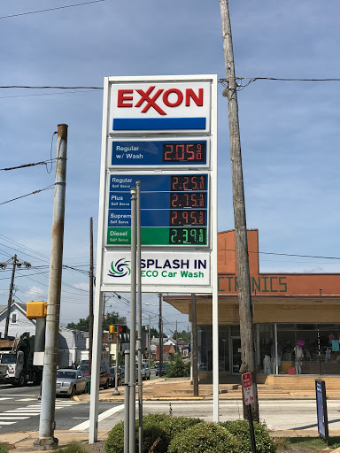 ATM (Newport Exxon Carwash)