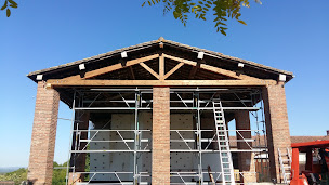 Photo n°6 de SARL Société Charpentes Menuiserie Bibanow Lautier à Florentin (Couvreur)