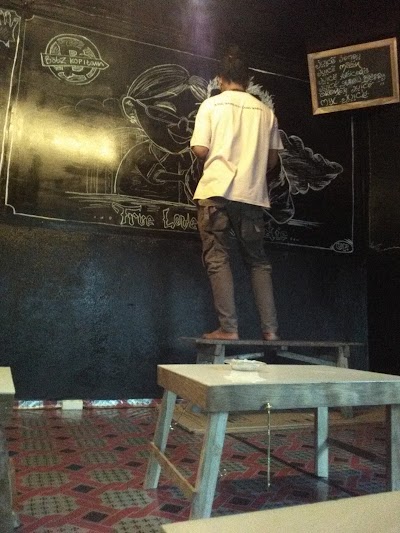 Photos of Bobz Kopitown