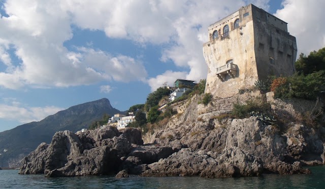 Torre Crestarella