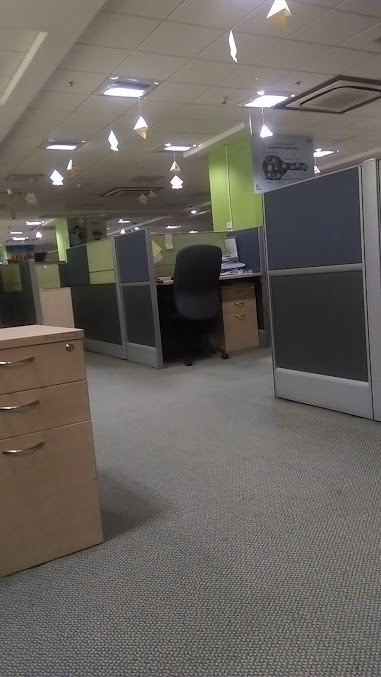 Af1qipokihptnsoncrbrefqapgll7xlck3ulzpm3mps2=s677 K No