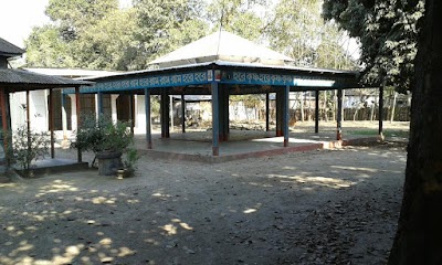 Photos of Lakshmi Narayan Temple baura
