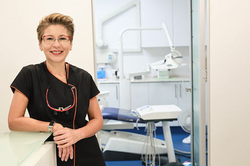 Dr Jana Siswadi - Personal Dentistry in Sydney's CBD