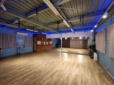 レンタルスタジオBig Tree 岩出店