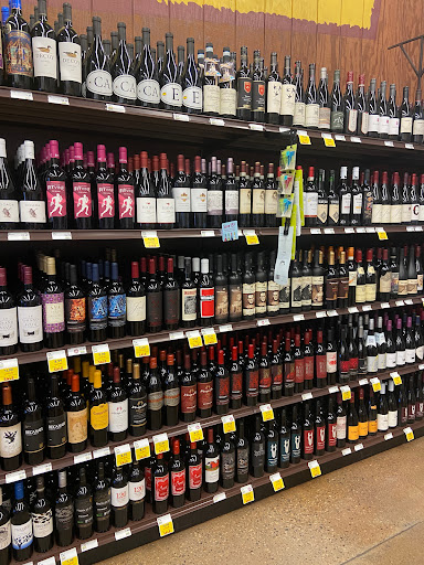 Fresh Thyme Farmers Market Liquor - Thumbnail