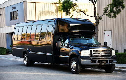 S and T's Party Bus Houston - Thumbnail