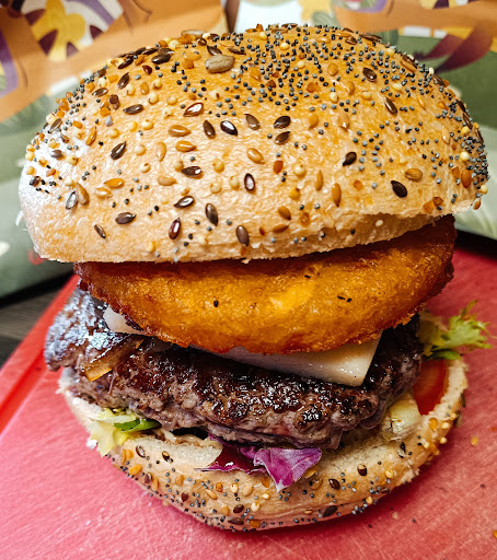 J & B Burgers