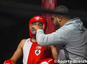 Photo n°18 de Boxing Club 1980 à Beauvoisin (Club de boxe)