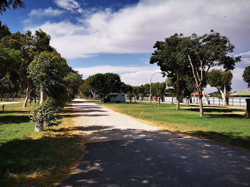 Outback Oasis Caravan Park - Thumbnail