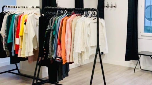 La boutique by Lau Gallery - France