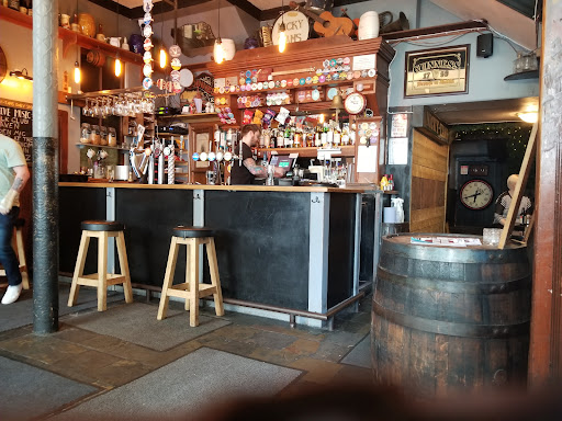 Nicky-Tams Bar & Bothy - Thumbnail