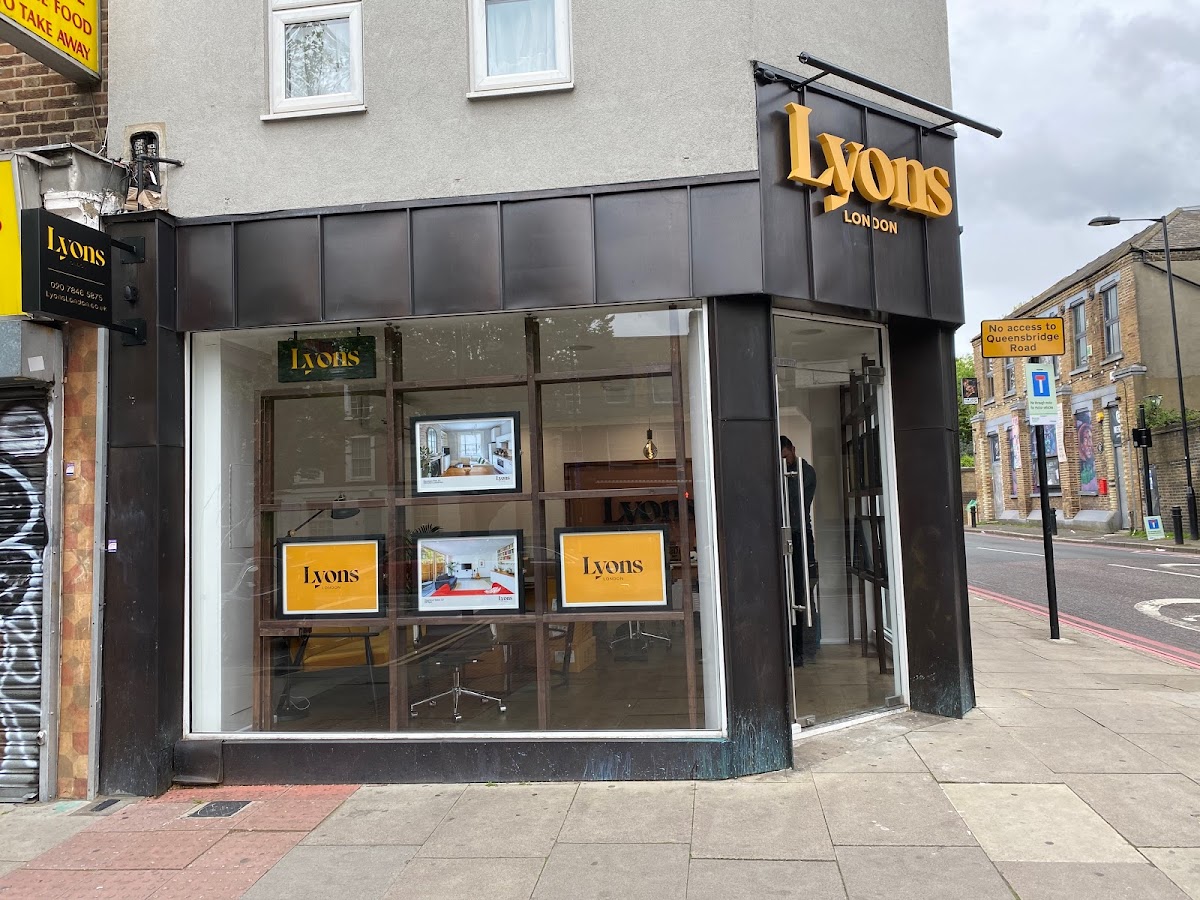 Lyons London