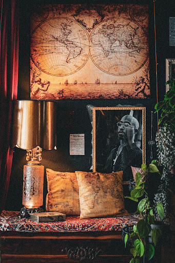 Stone Parlor - Visual