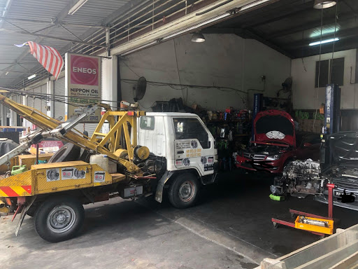 Kin Tatt Auto Service 24h hour car repair workshop oncall highway road side breakdown in sungai buloh mekanik pomen bergerak