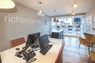 Richard James Estate Agents - Royal Wootton Bassett