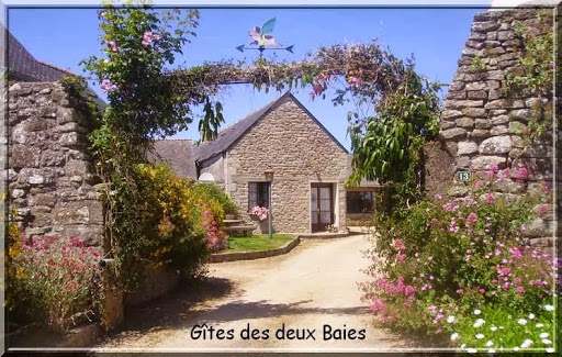 Photo de Gites Arbeg - Location maison de vacances avec piscine intérieure chauffée proche mer - FINISTÈRE à Poullan-sur-Mer (29100)