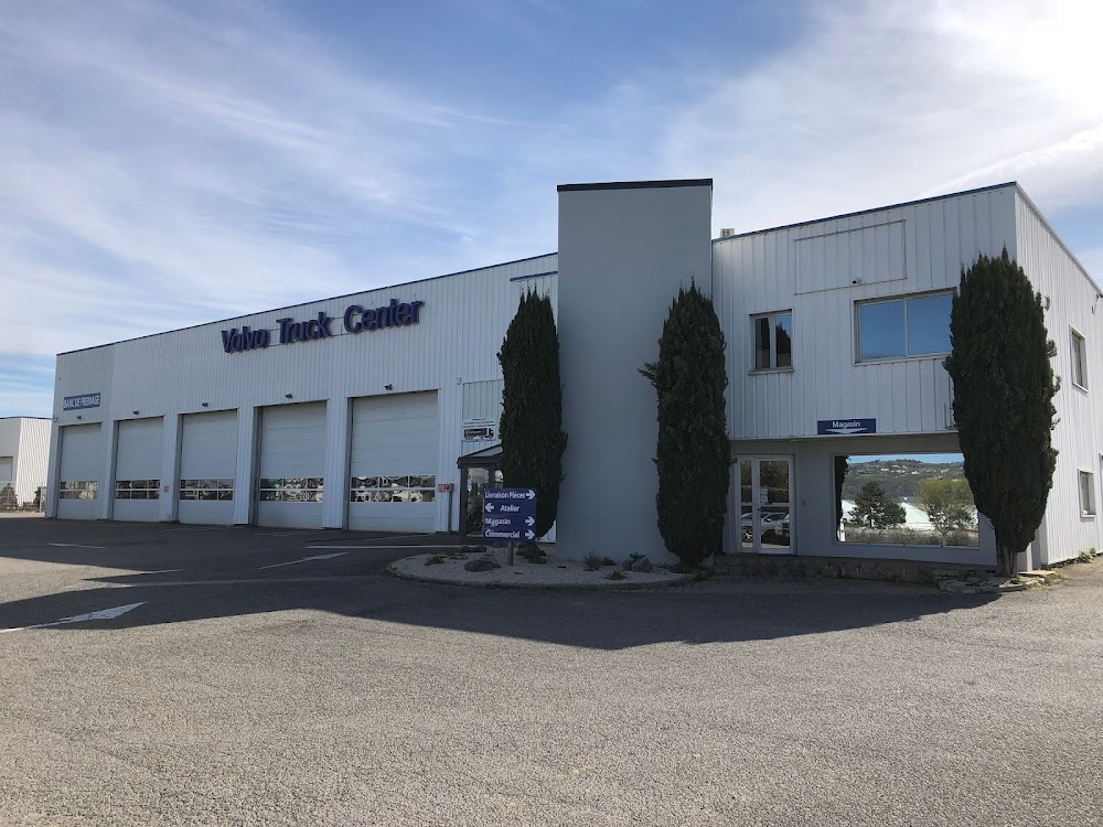 Volvo Truck Center Valence