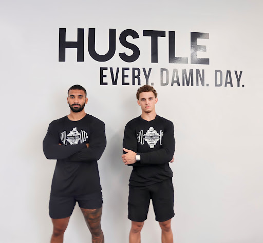 Gorilla Gainz - Visual