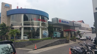 Photos of Suzuki United Motors Center Malang