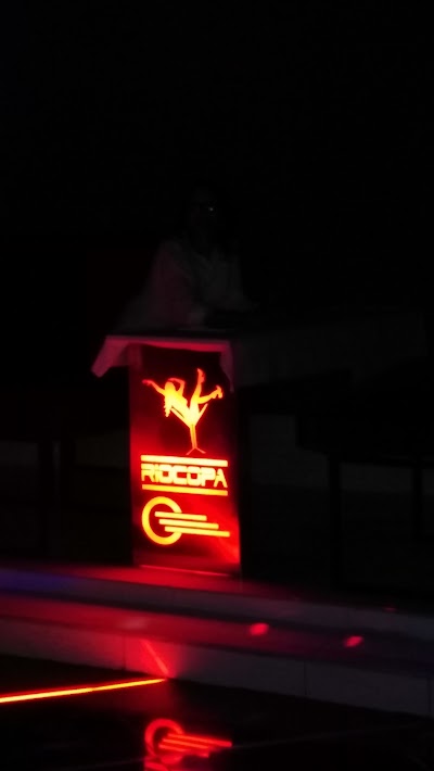 bar