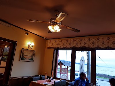 Photos of Andes Caf&eacute;