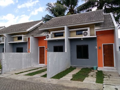 Photos of QQ Home Rumah Kost