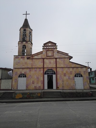Photos of Parroquia Santo Cristo de El Pe&ntilde;&oacute;n