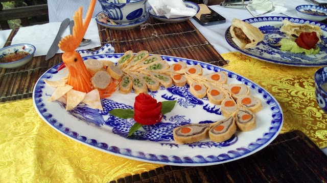 Y Thao Garden