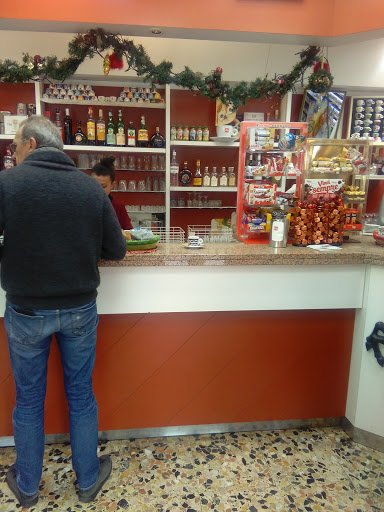 NEW GREASE BAR - Visual