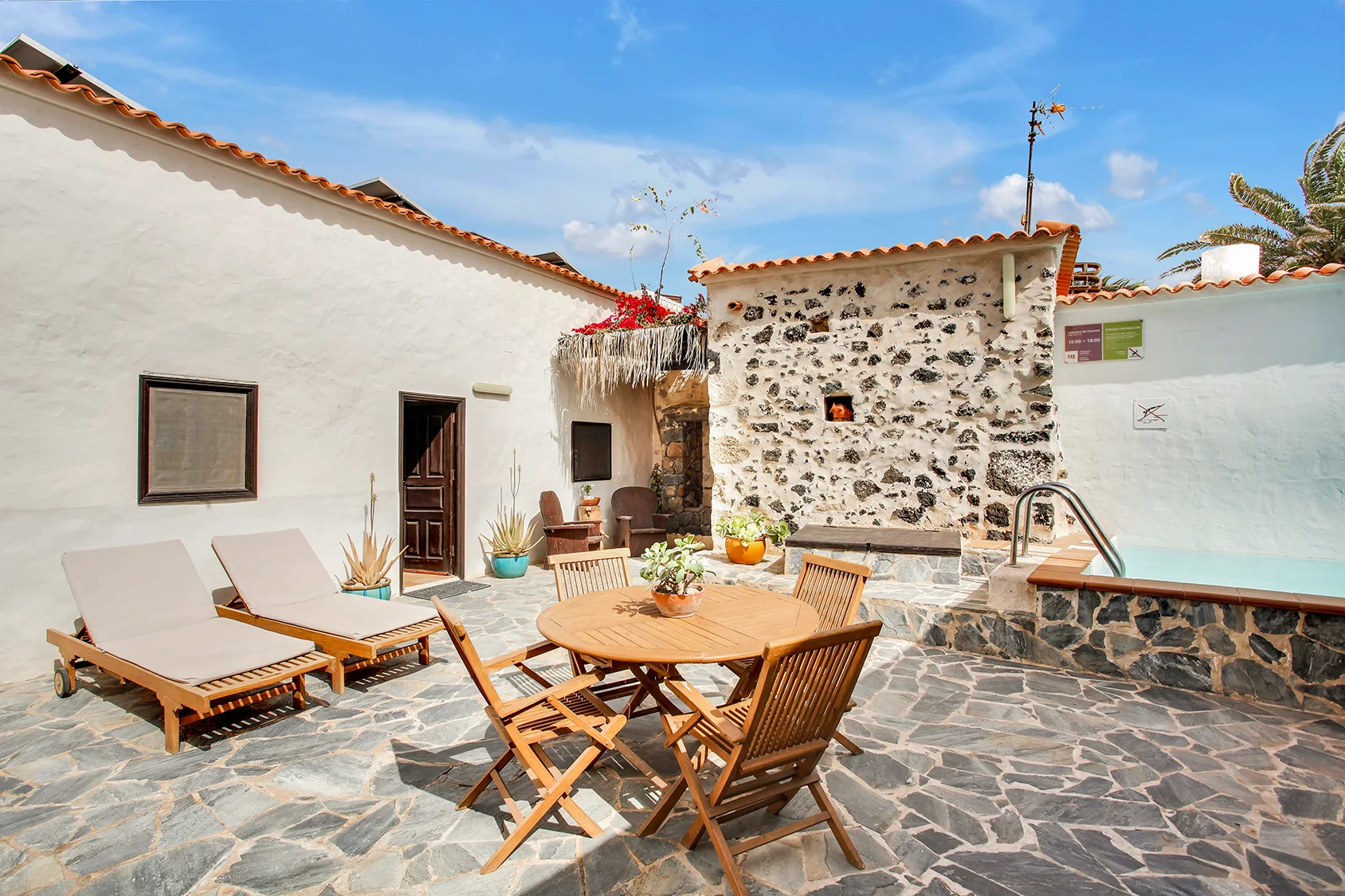 Casa Rural "Casa Tíle"