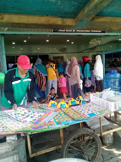 Photos of Toko Emas "Semar Asli"