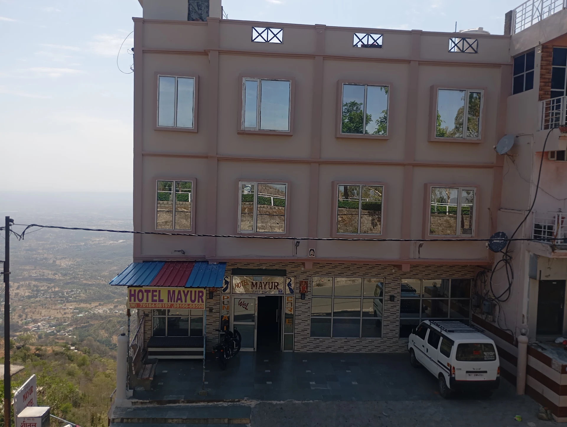 Mayur Hotel