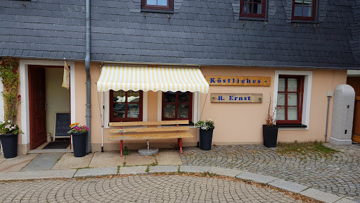 Köstliches R. Ernst