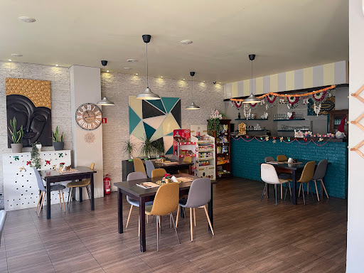 Bombay Dreams: Restauracja Indyjska, Kuchnia Ursus, Warszawa