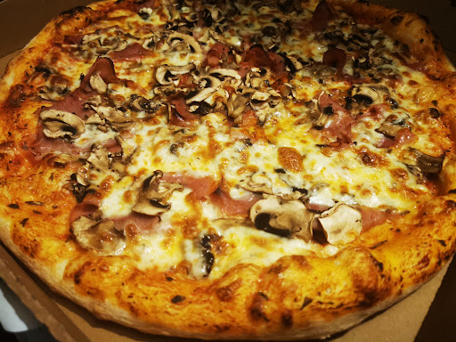 Photo 3 - Rapido pizza