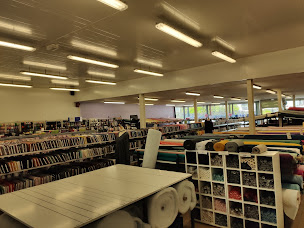 Photo n°3 de Destock Tissus à Hennebont (Magasin de tissus)