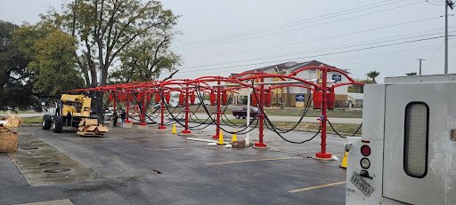 Finish Line Express Car Wash - New Braunfels - Thumbnail