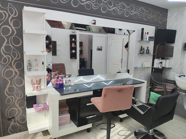 Magi'S Beauty Studio - Салон за красота