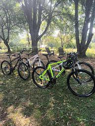 Photo n°52 de Glamping Auvergne à Gouttières (Chambre d'hôtes)