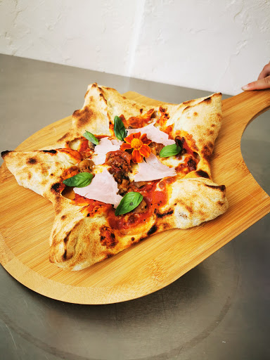 Photo 2 - Luigi Pizza