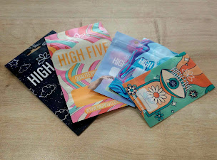 Photo n°16 de HIGH FIVE - CBD - LAVAL à Laval (Boutique de cigarettes électroniques)