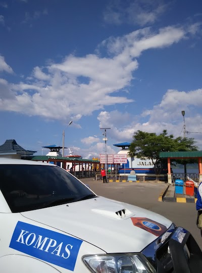 photo of Ferry lombok sumbawa