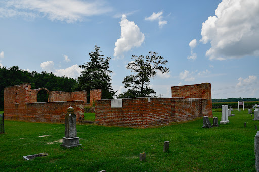 Old Brick Church (Bacon's Castle, Virginia) - Thumbnail