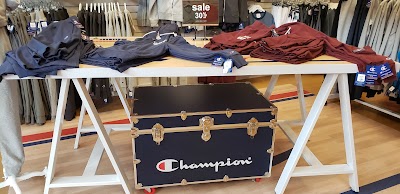 Champion Outlets