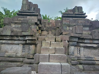 Photos of Candi Asu